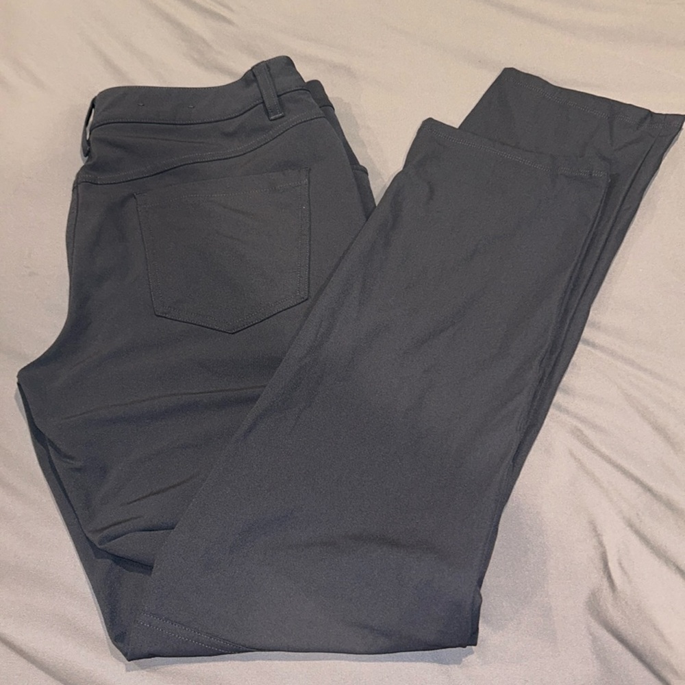 Lululemon ABC pants 32”